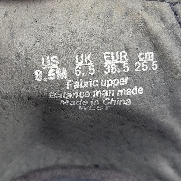 8.5M Ankle Boot Gray Chucky Heel Suede - Picture 7 of 7